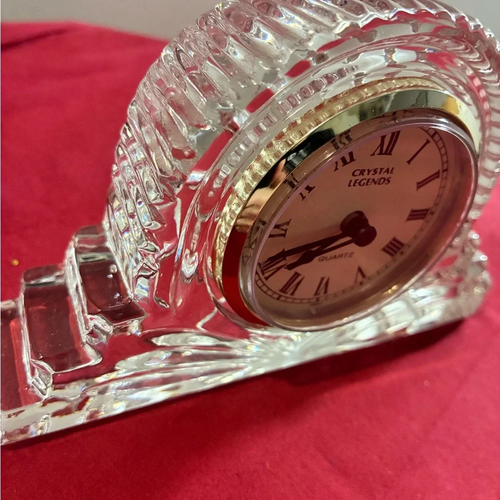Stunning Godinger Crystal Legends Mantle Clock